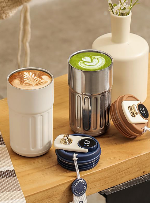 Portable Coffee Mug – Stainless Steel Thermos with Smart LED Temperature Display (450ml)
